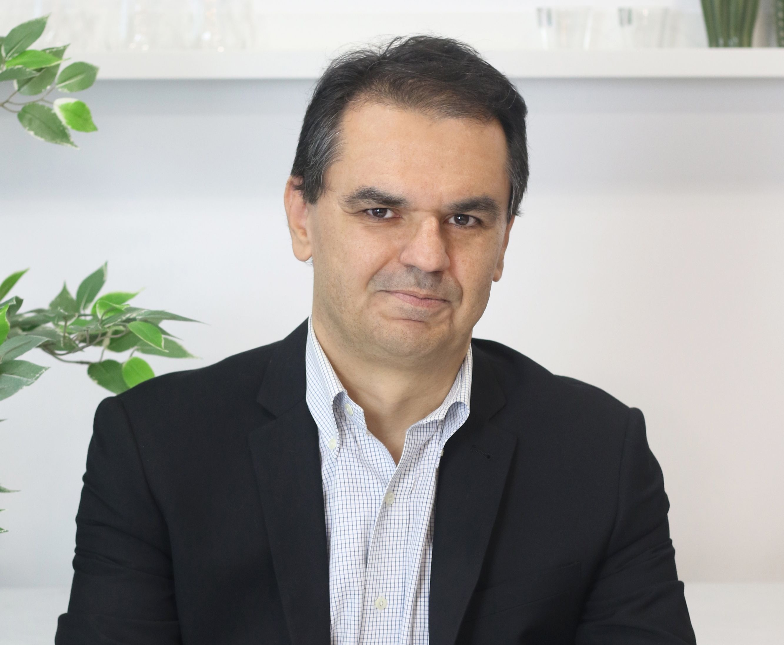 <b>Márcio Fenelon</b>